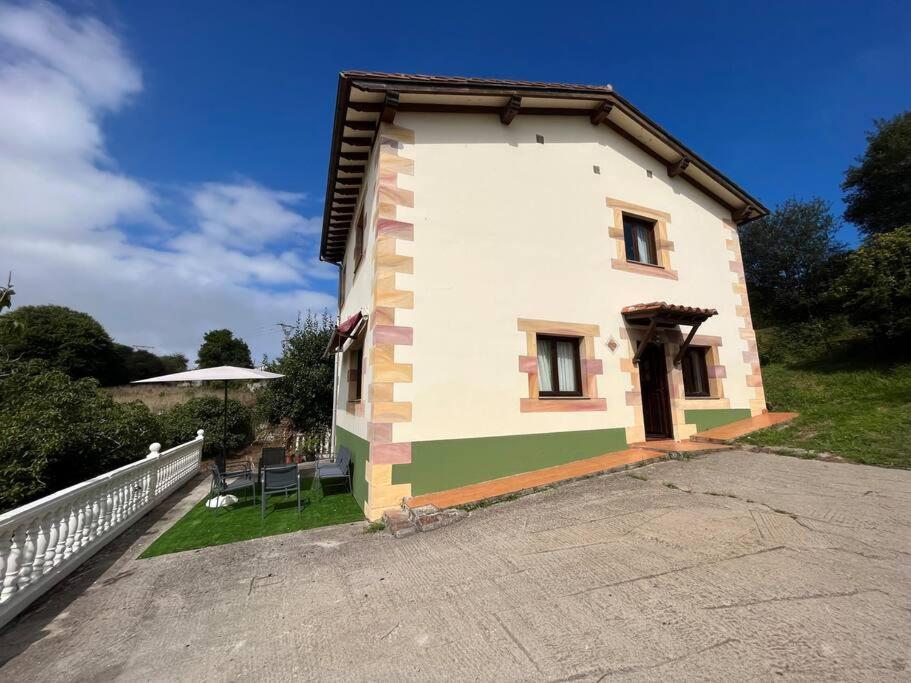 Casa Musoles Comillas